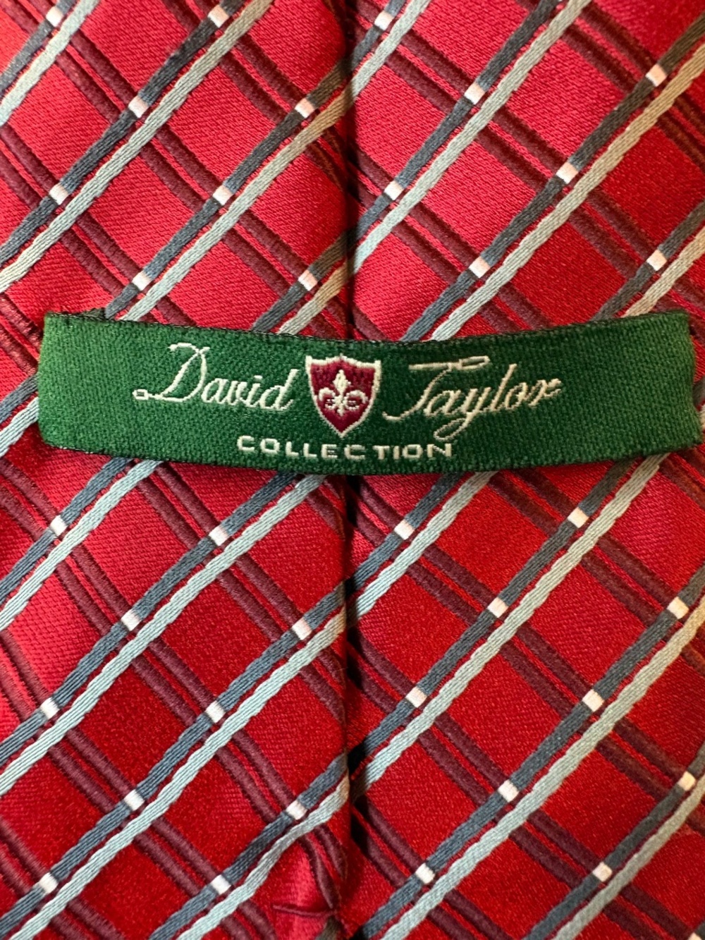 David Taylor Collection Red Geometric Plaid Men's Necktie 3.25"